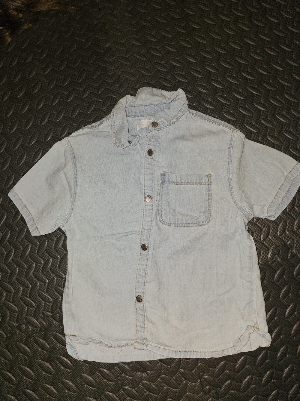 Zara Light Blue Short Sleeve Button-Down Shirt
